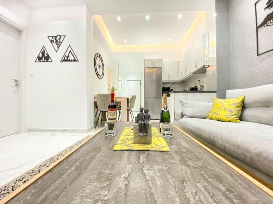 Diamond In Kolonaki Central Athens Apartment Exterior photo