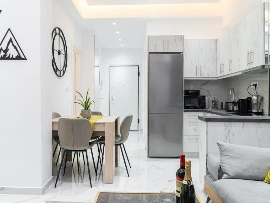 Diamond In Kolonaki Central Athens Apartment Exterior photo